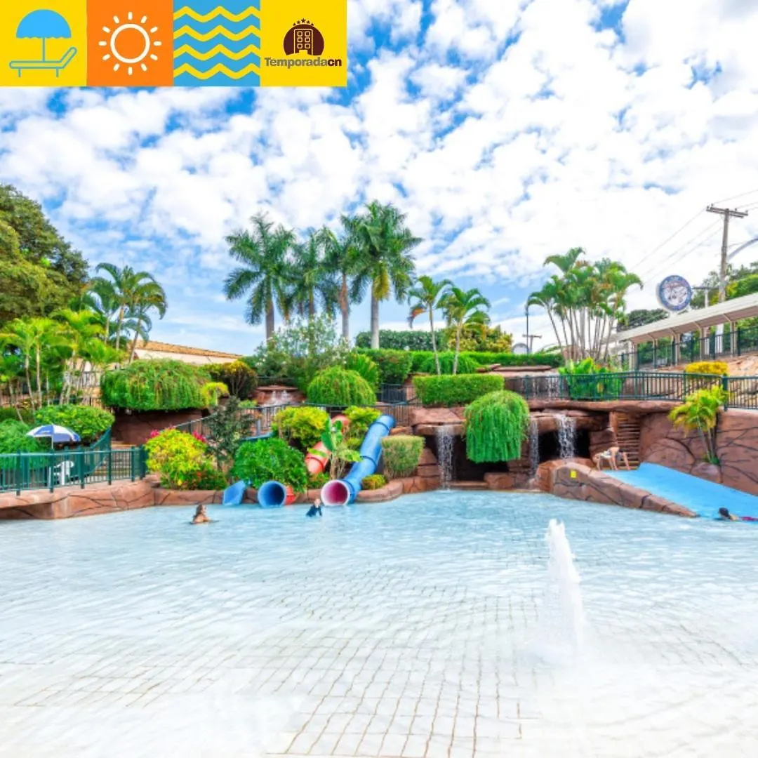 Piazza Com Acesso Ao Acqua Park Aparthotel Caldas Novas
